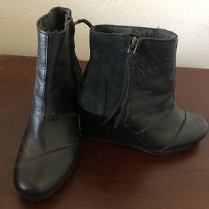 Leather and Swede wedge booties